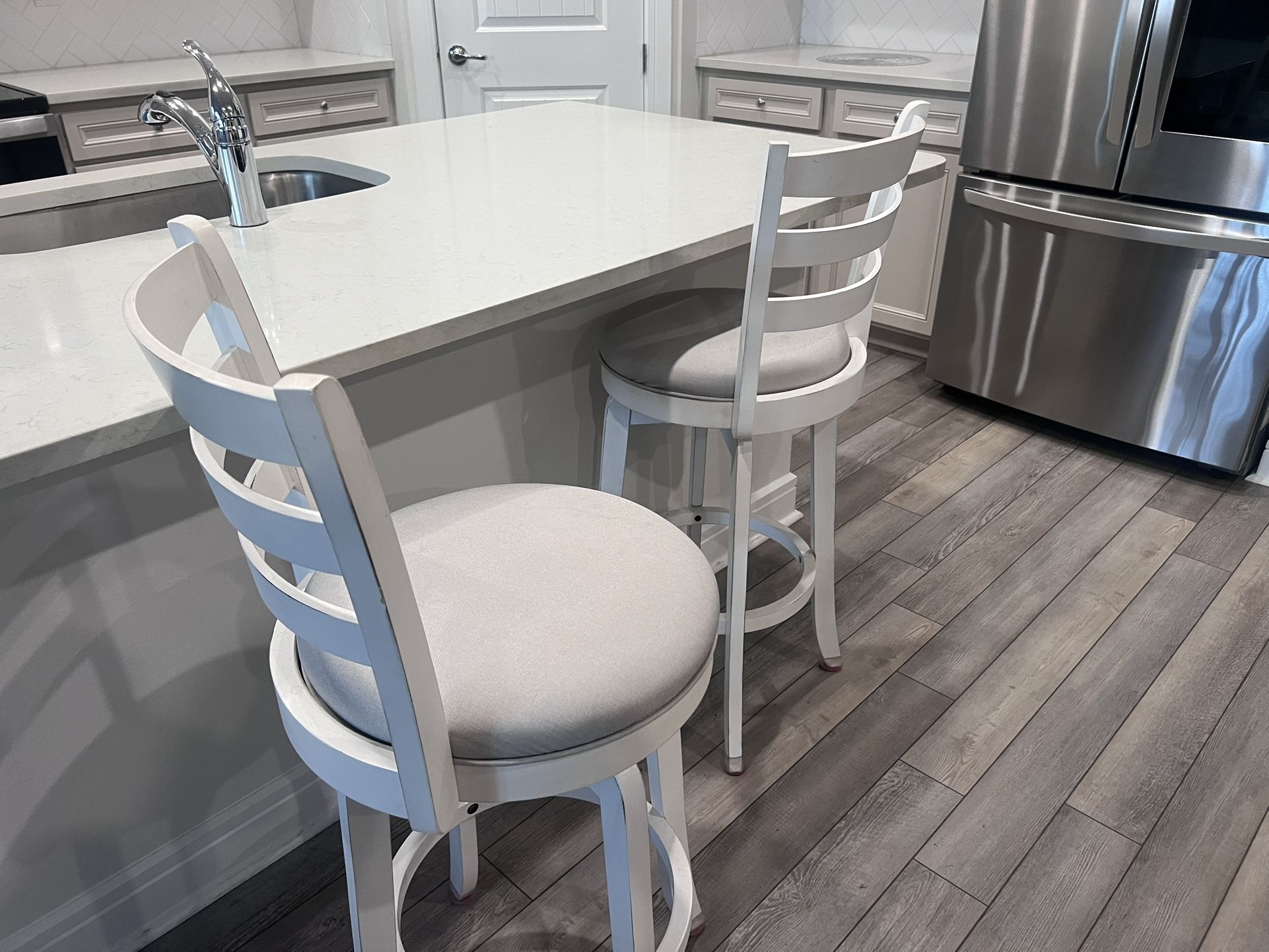 Swivel Stools