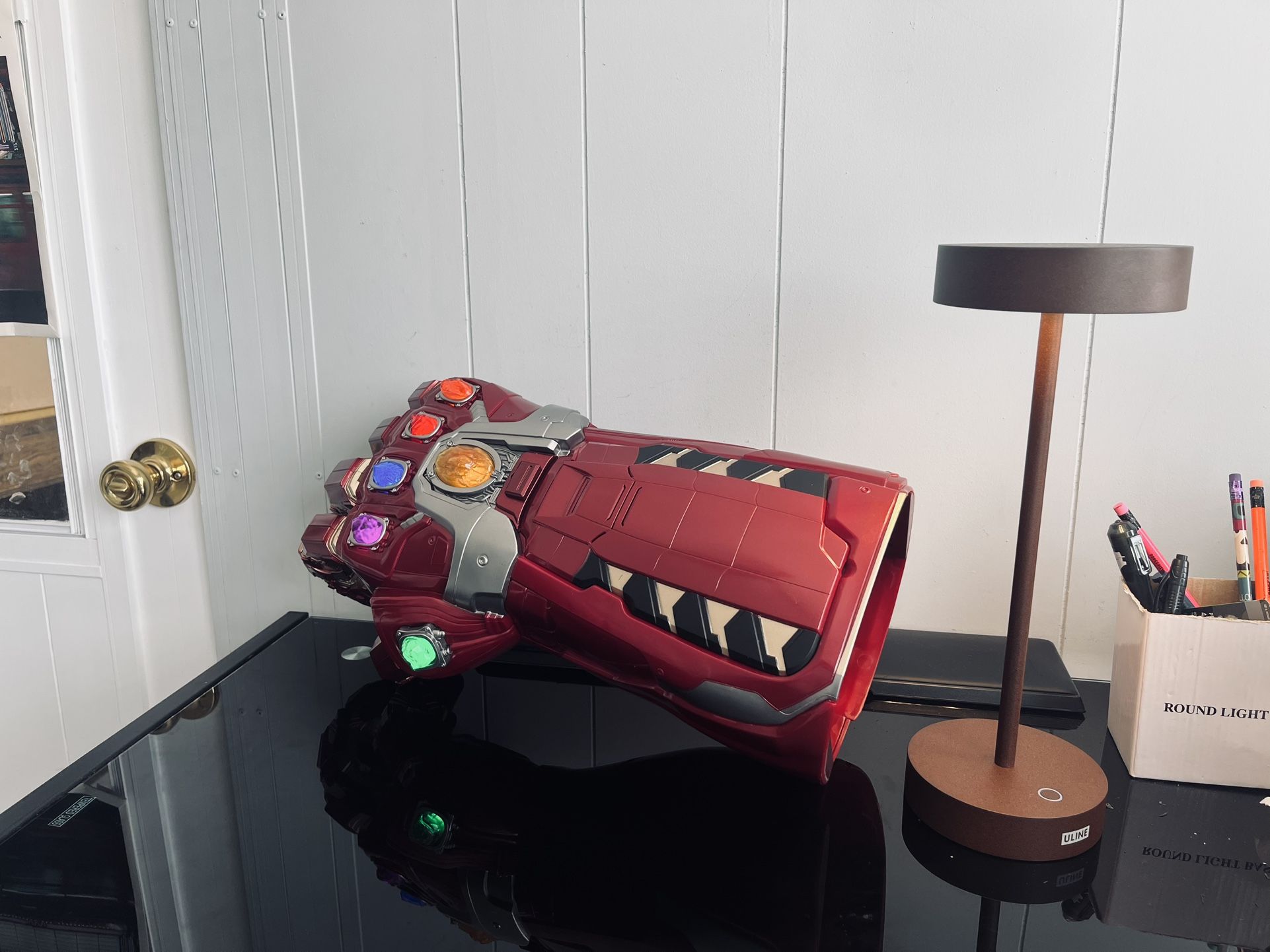 Avengers Marvel Legends Series Endgame Power Gauntlet Articulated Electronic Fist, 18 years and up