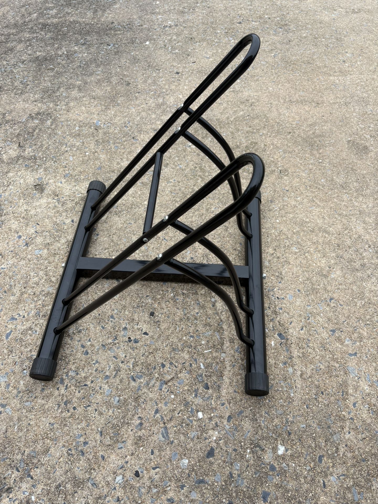 Nice 2 Bike Standing Rack