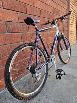 Schwinn MOAB 26 inch gear bicycle $160