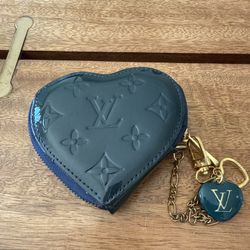 Louis Vuitton Vernis Heart Coin Purse Blue