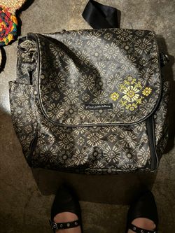 $10 - Petunia Pickle Bottom Diaper Bag Backpack