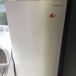 New Freezer Insignia 