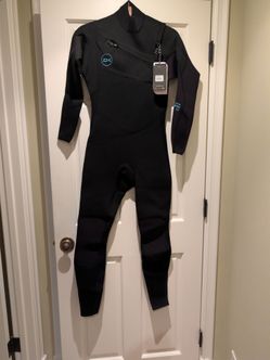 Men's Sz Small 3/2 wetsuit