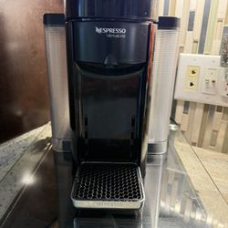 Nespresso Vertuoline Coffee Machine 