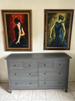 ✨Beautiful Dark Wood Dresser – Excellent Condition ✨