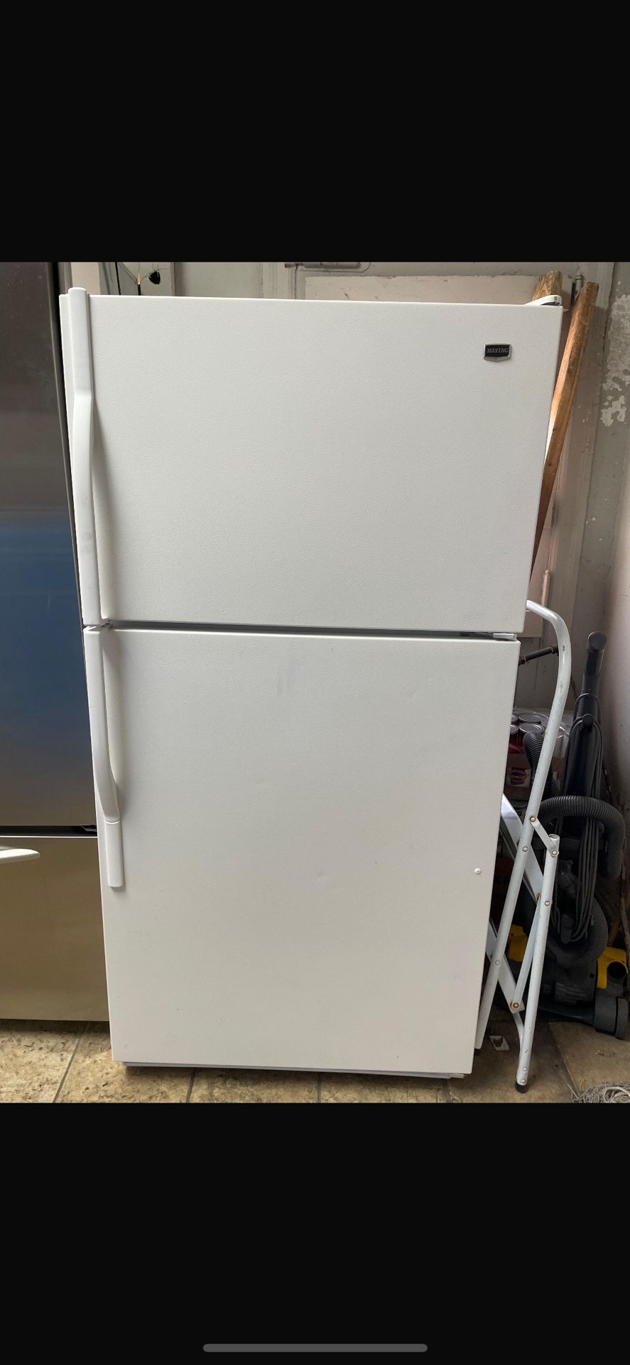 Maytag 33” Top Freezer-Bottom Refrigerator