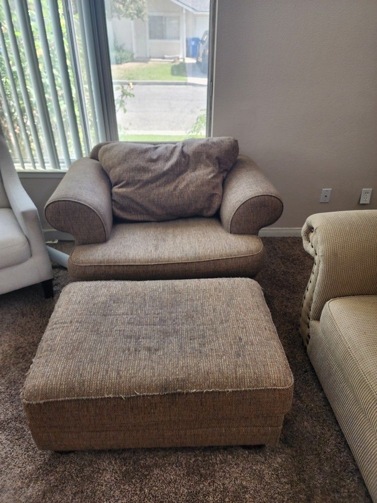 Free Couch