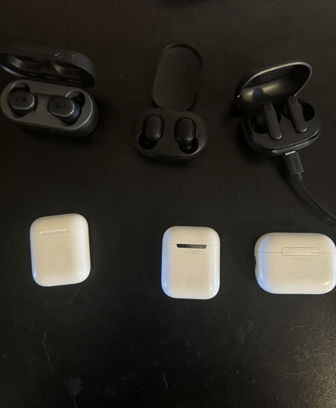 Earbuds