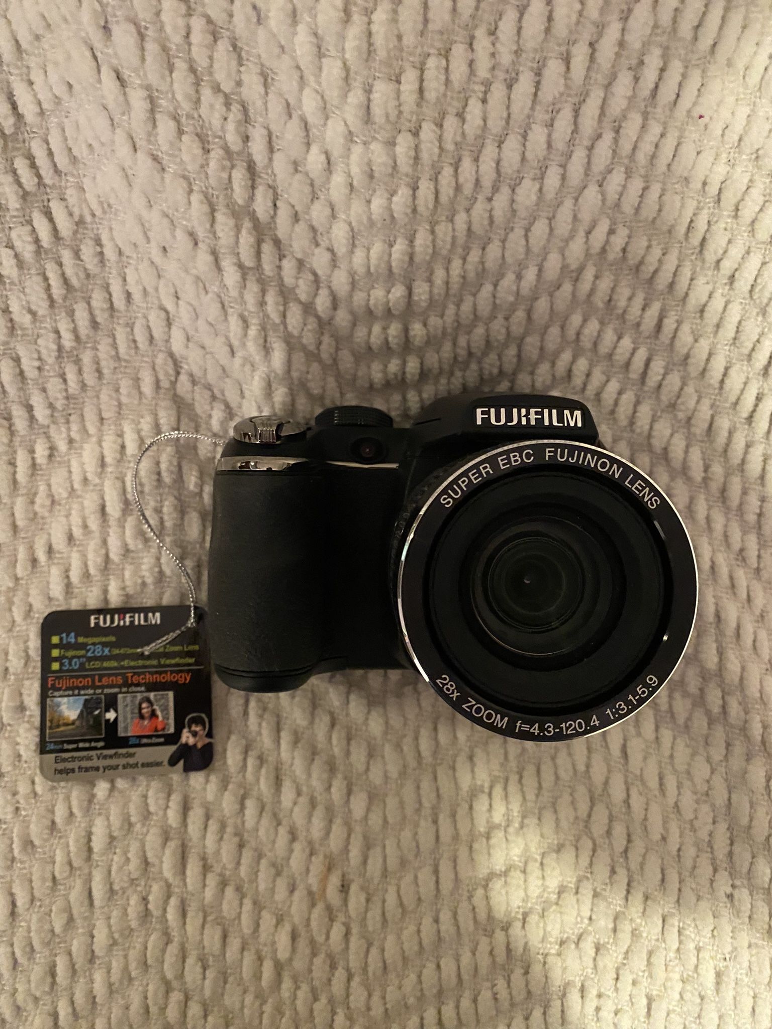 Fujifilm Finepix S3400 Digital Camera