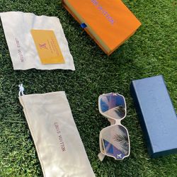 Louis Vuitton Women Sunglasses 