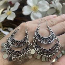 Luxury Wafer Tassel Drop Earrings for Women Hollow Geometric Punk