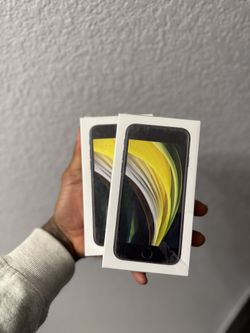 AT&T Apple iPhone SE (2nd Generation - 2020) , 64GB, Black - Prepaid Smartphone