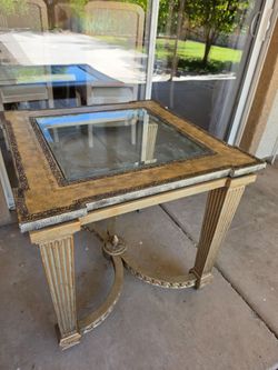 Coffee table and end table set!