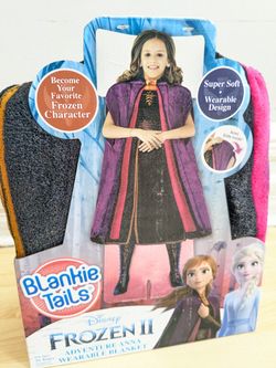 FROZEN 2 Blankie Tails Wearable Blanket 