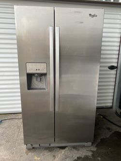Beautiful fridge 36 wide no issues $260