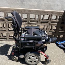 powered  Wheelchair TDSI 2