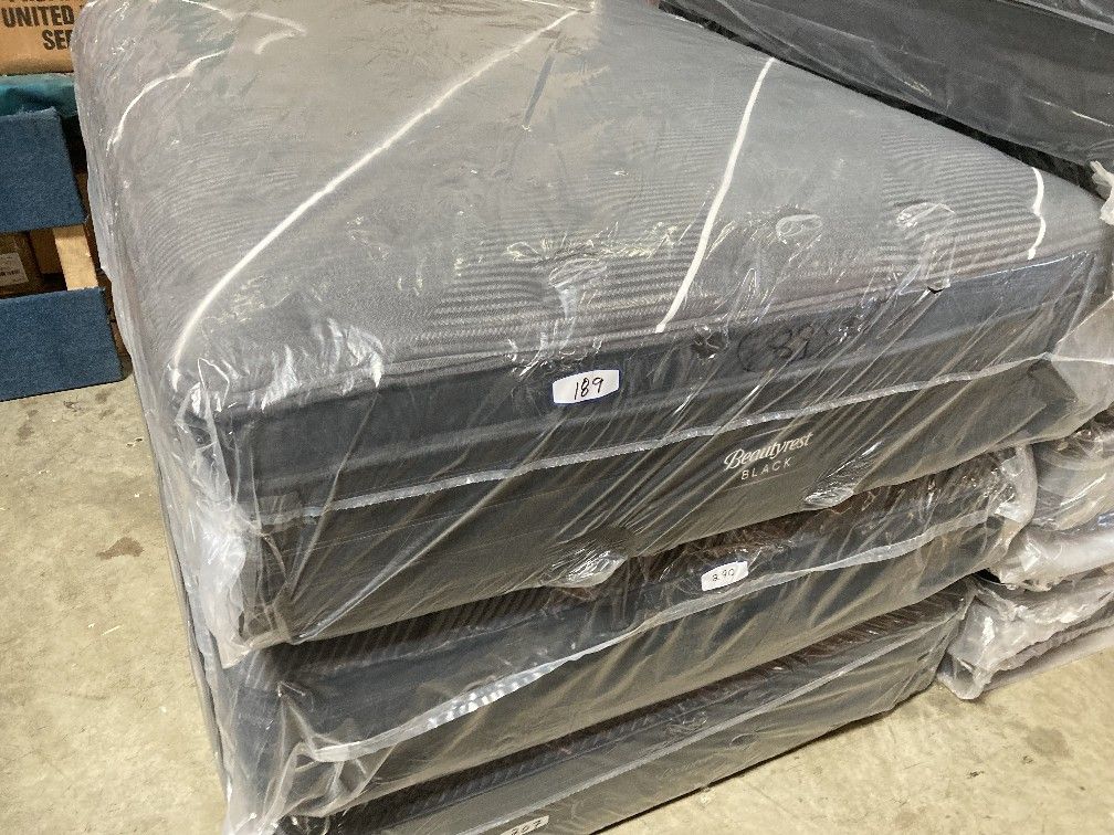 Queen Size Beautyrest Black L Class Medium Firm