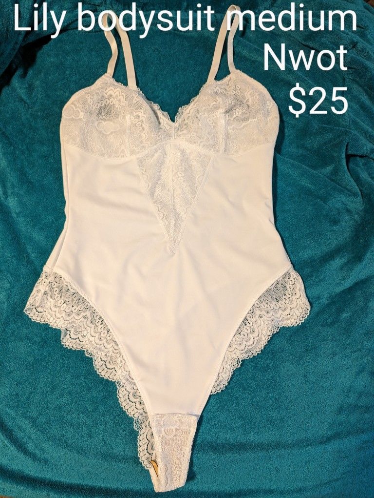 Lily Bodysuit Size Medium