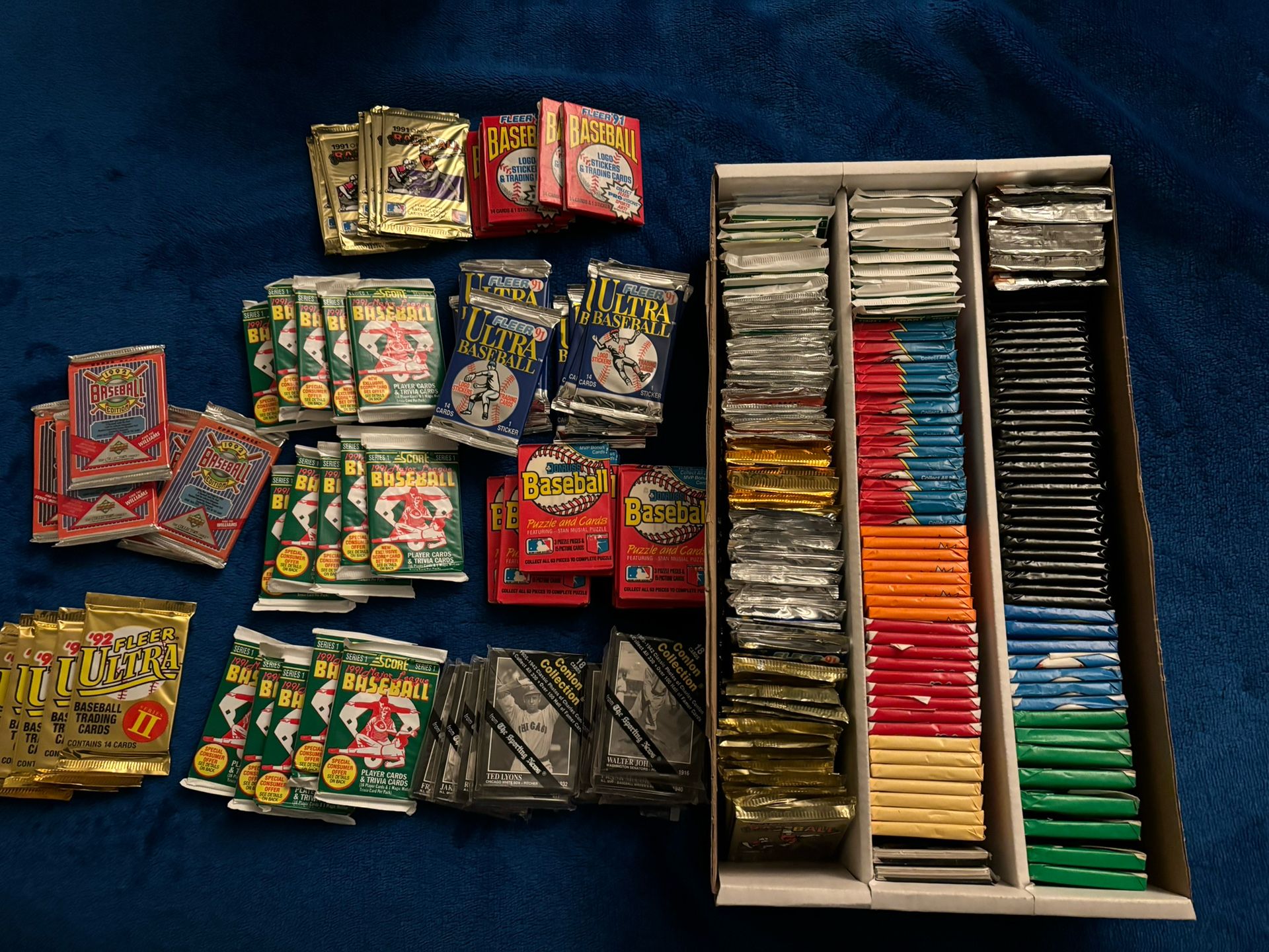 220 Vintage Sealed Sports Card Packs Baseball Hockey Topps Upper Deck Score Donruss Fleer Ultra Box