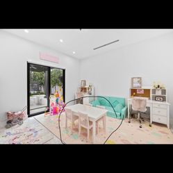 Kids Table With 2 Chairs