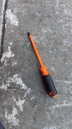 KLEIN TOOLS insulated screwdriver