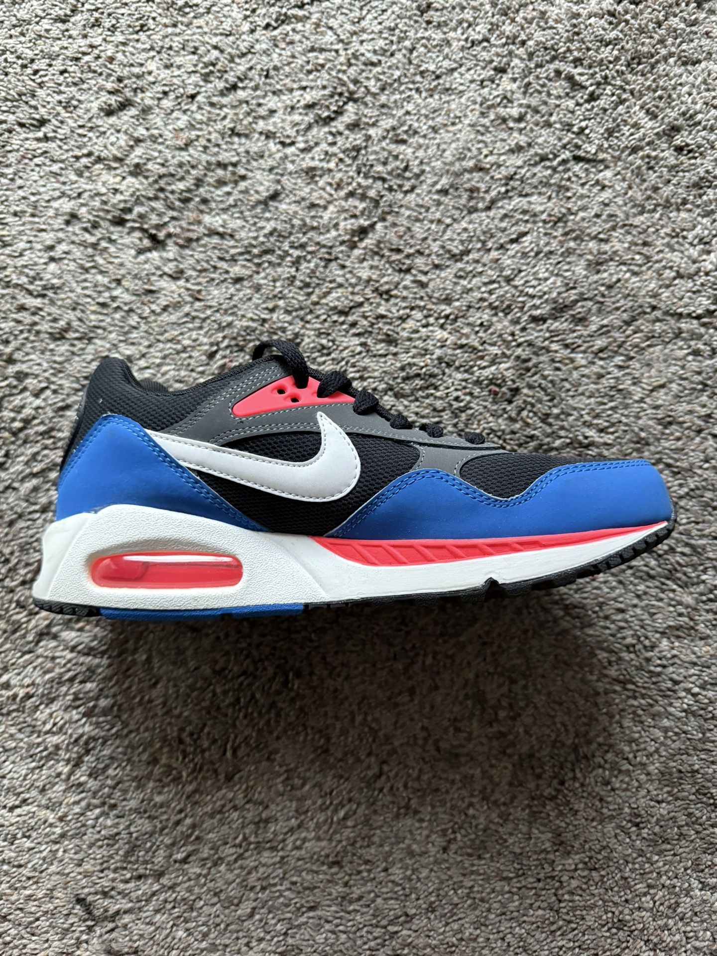 Nike Air Women’s Tennis Shoes