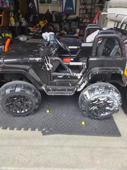 Kids electric Jeep
