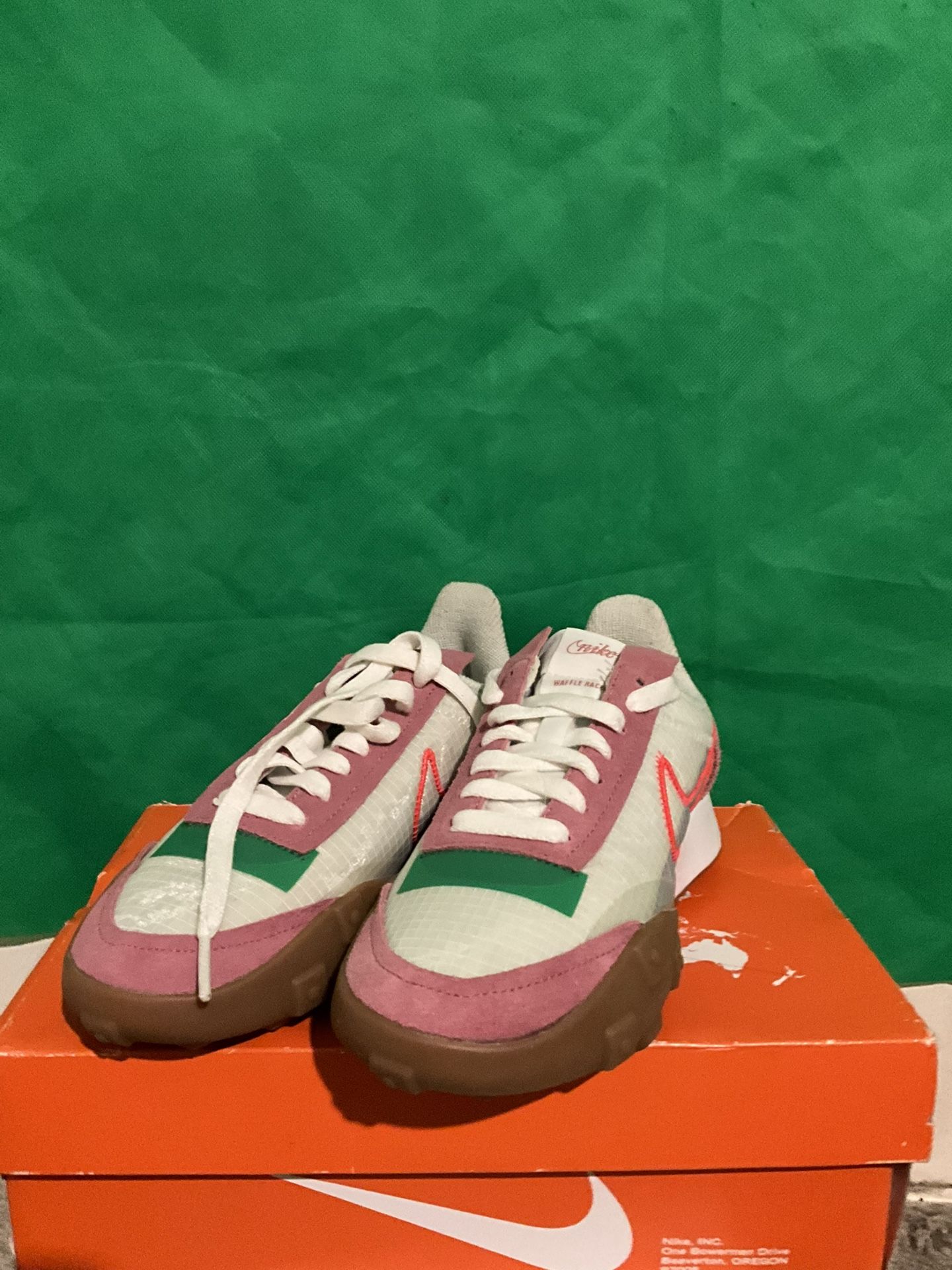 Nike