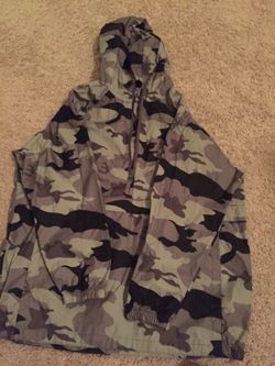 Children's place boys rain jacket size L (10/12)