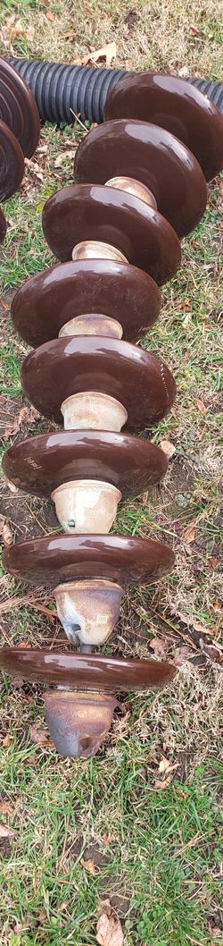 8 strand insulators