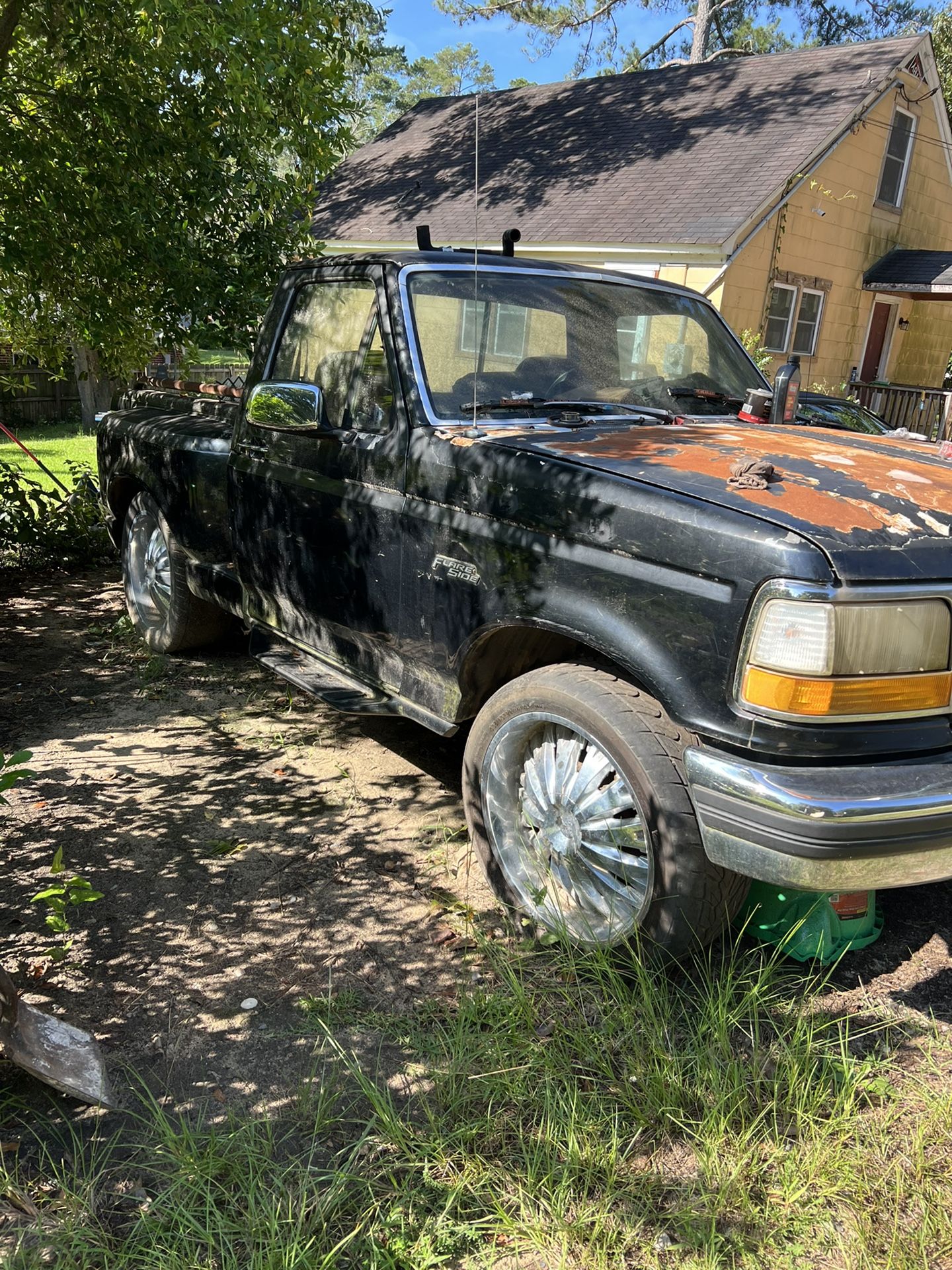 1993 Ford Flare side