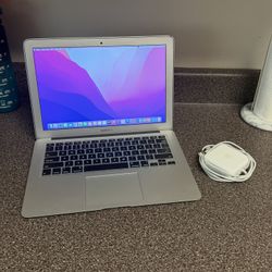 MacBook Air 13in i5 Laptop 8gb Ram SSD W/Lifetime Office