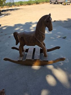 Wooden horse 🐎