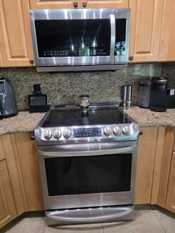 Stainless steel LG kitchen Range and Microwave