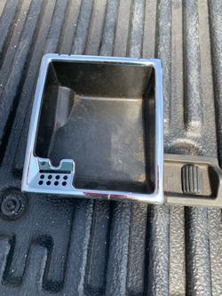2002 to 2007 Mercedes Benz E class part