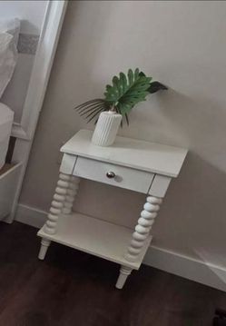 White night stands nightstands