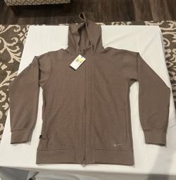 NWT Nike yoga hoodie dri-fit size adult small 
