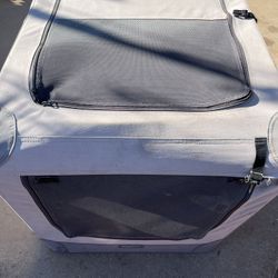 Top Paw dog Kennel 36 Inches Long 24 Inches high 24 Inches Width 