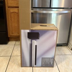 Samsung HW-B73CD Soundbar System (New Open Box) – 3D Surround Sound | Wireless Subwoofer | 450W Power | 4K HDR | Game Mode | Bluetooth