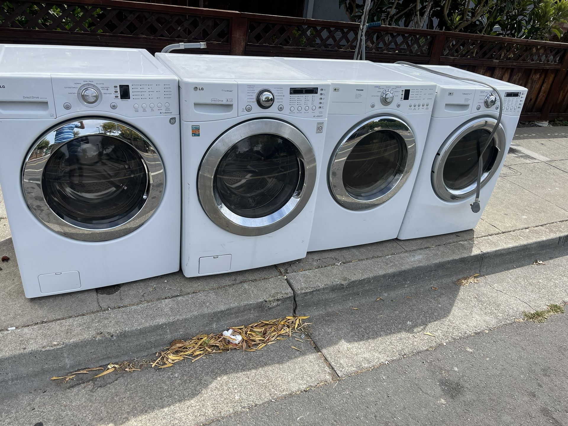 LG Washer and electric dryer