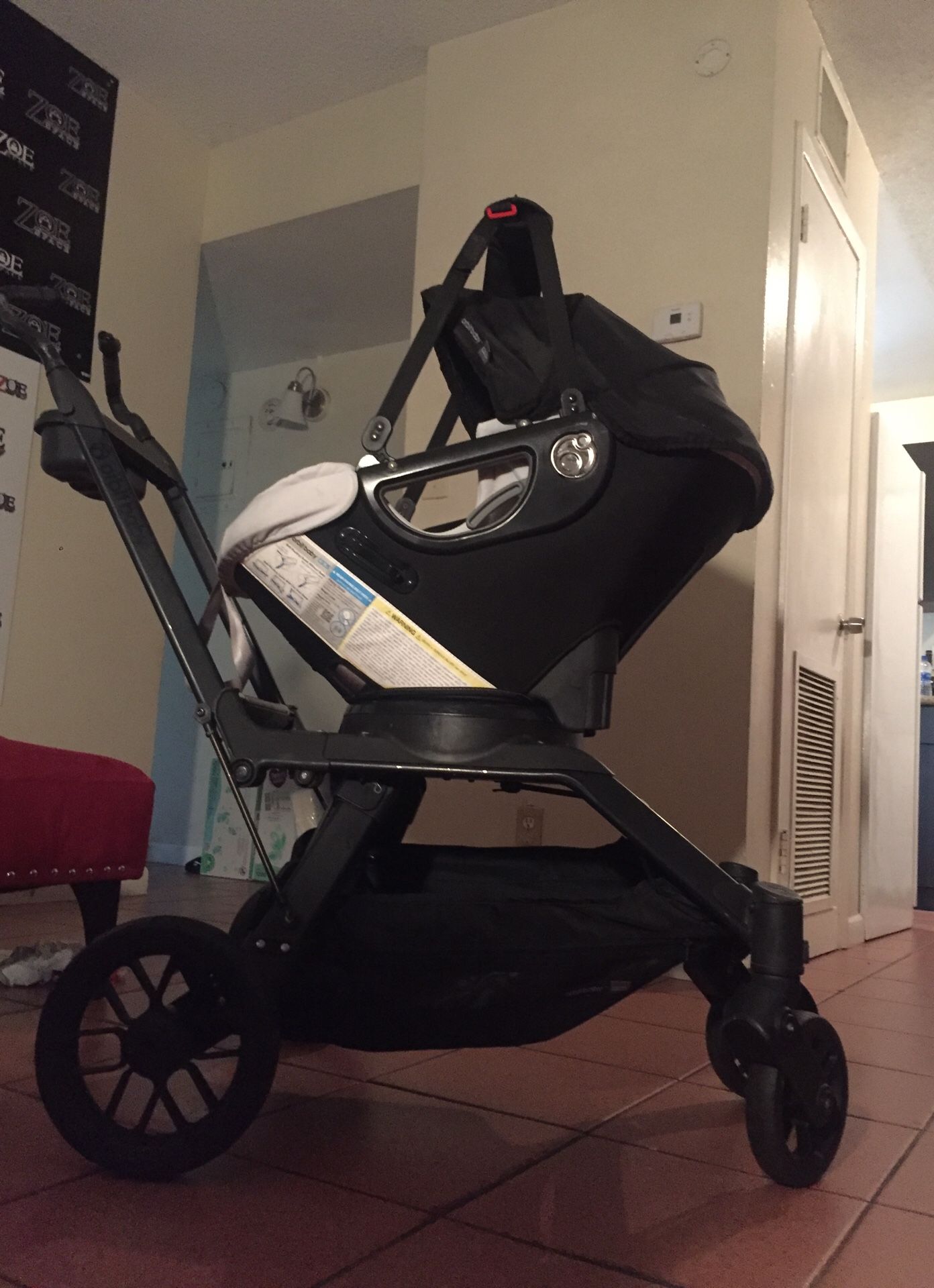 Baby Orbit G3 with car seat and base