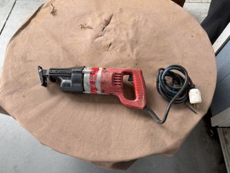 Milwaukee Sawzall 