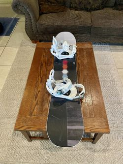 Nitro Future Team Snowboard size 142 cm