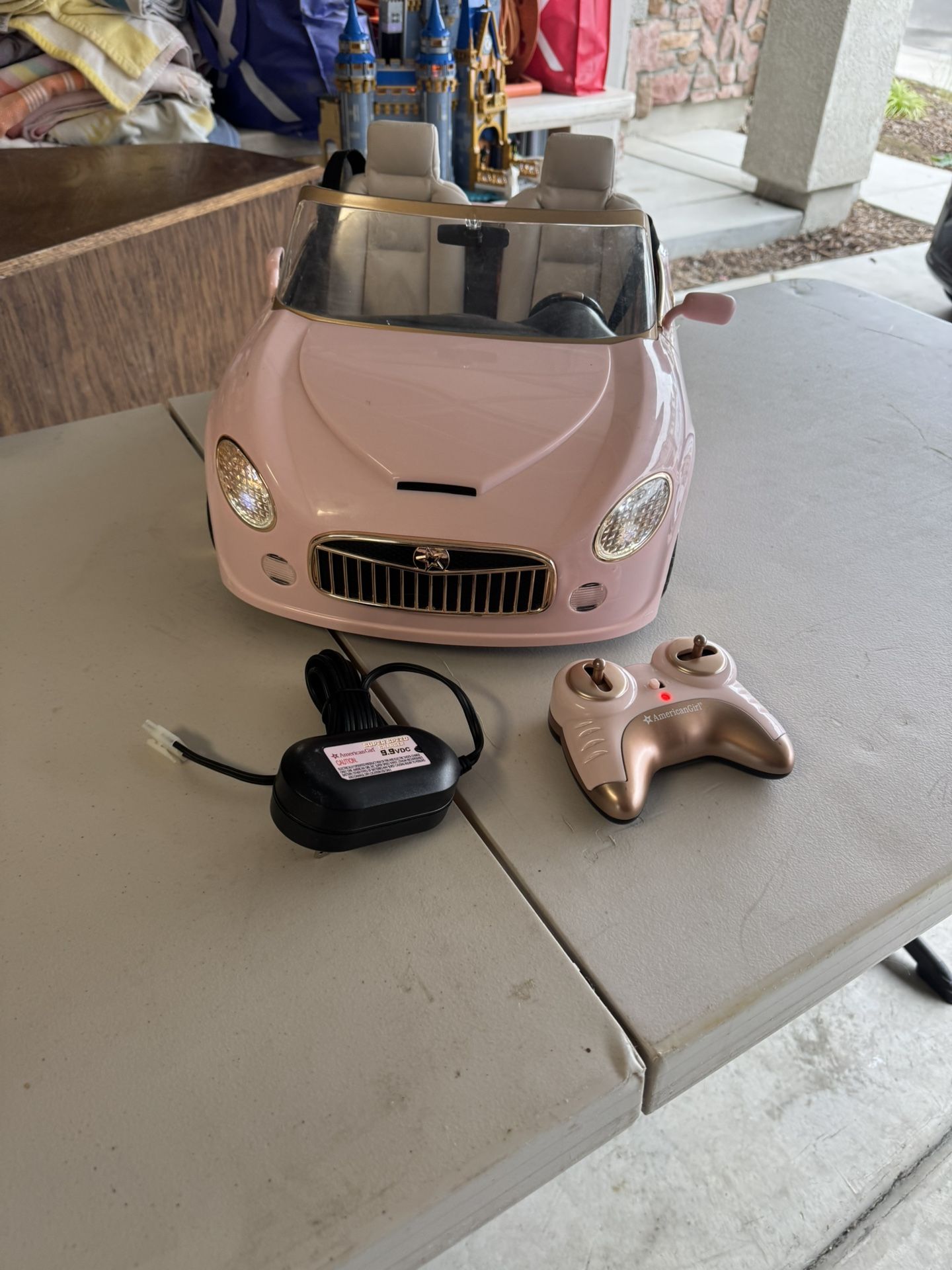 Fully Functioning Gently Used Indoors 2018 American Girl Doll Remote Control Pink Convertible Car