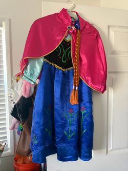 Halloween Costumes  (Anna, Elsa, Princess Sofia,) size 7/8