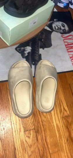 Yeezy slide