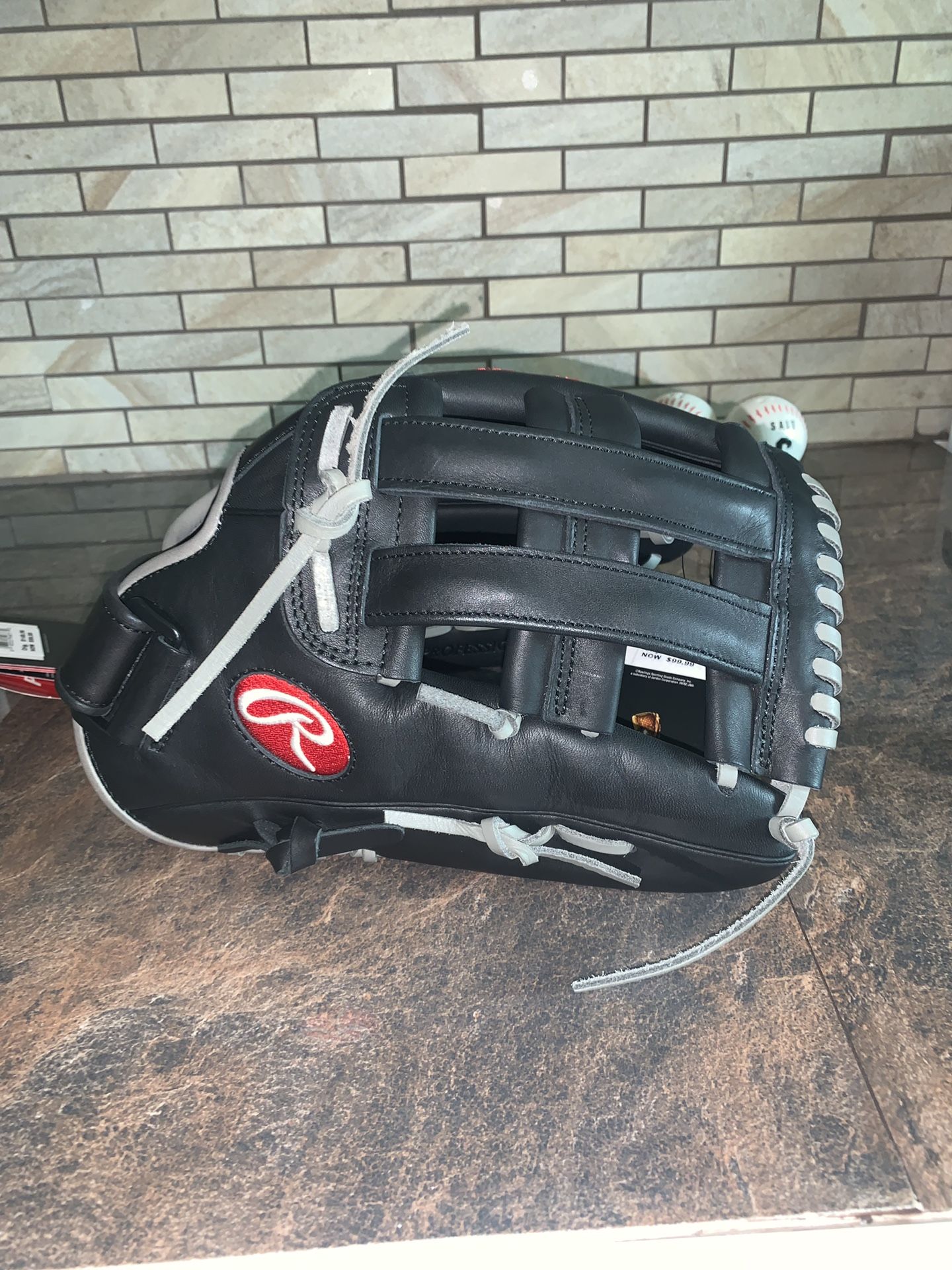 Adult Rawlings softball glove