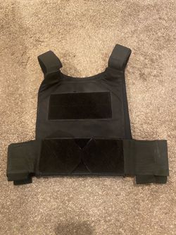 Black Tactical Plate Carrier Vest. Level 3A Ballistic