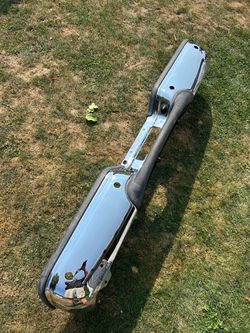 99-07 Ford F250 Rear Bumper Assembly